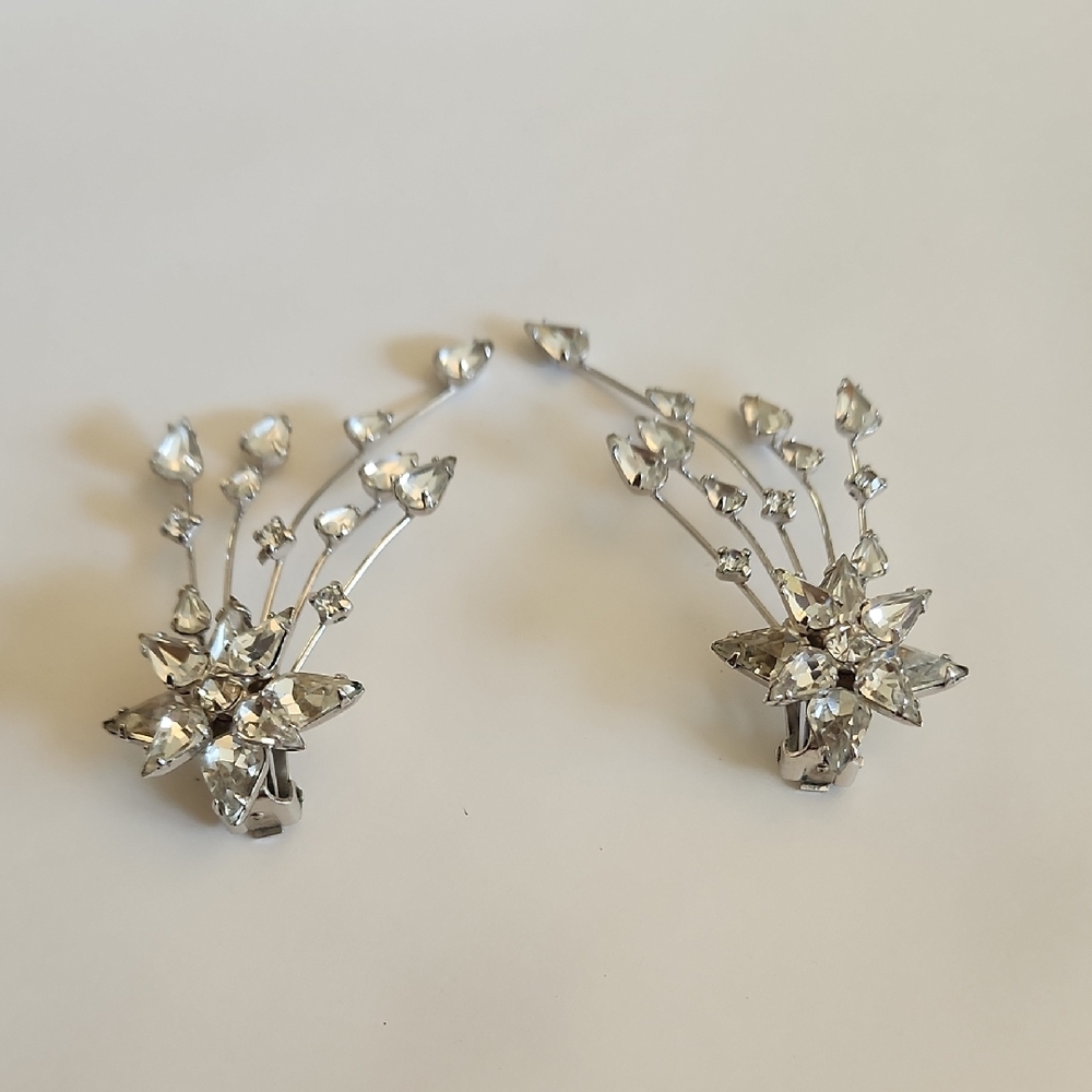 Vintage Rhinestone Starburst Clip On Earrings